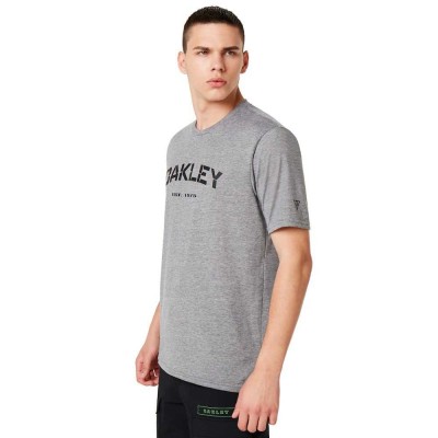 Camiseta Oakley  SI Indoc de manga corta